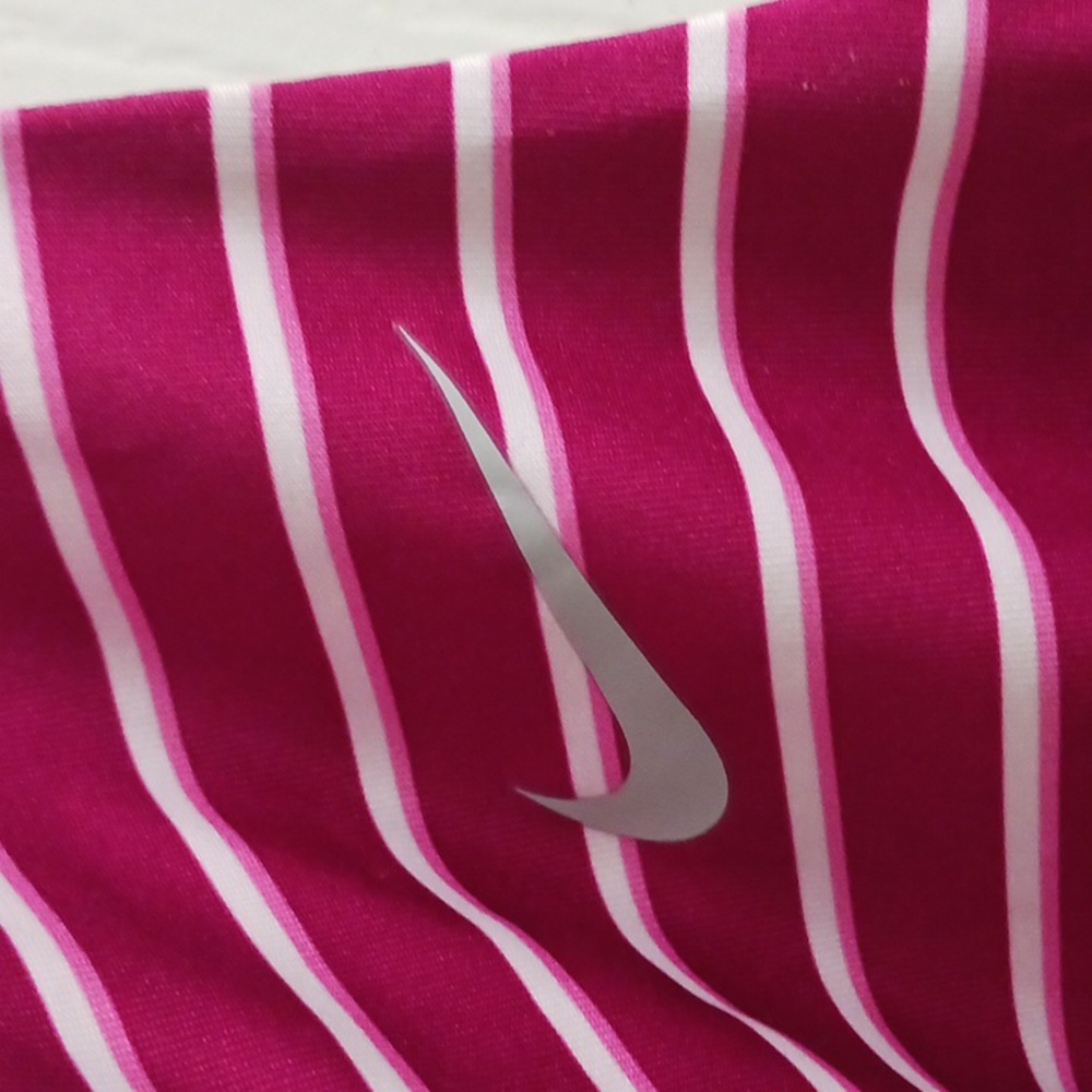 ⚡️NWOT⚡️Nike DRI-FIT Women’s Size L Racerback Tank Top  Striped Burgundy - Picture 2 of 4